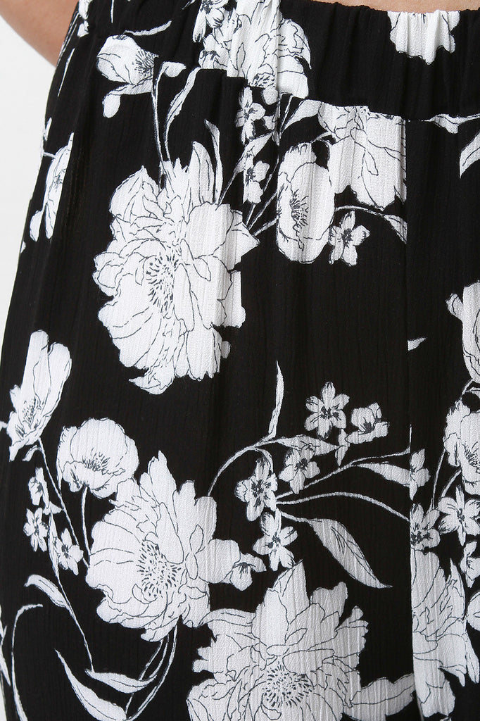 Contrast Floral Palazzo Pants